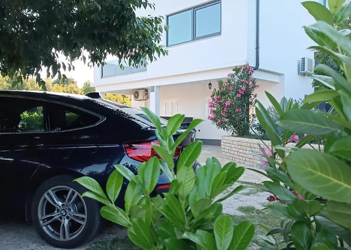 House Barisic Villa *