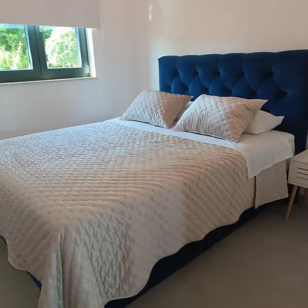 House Barisic וילה
